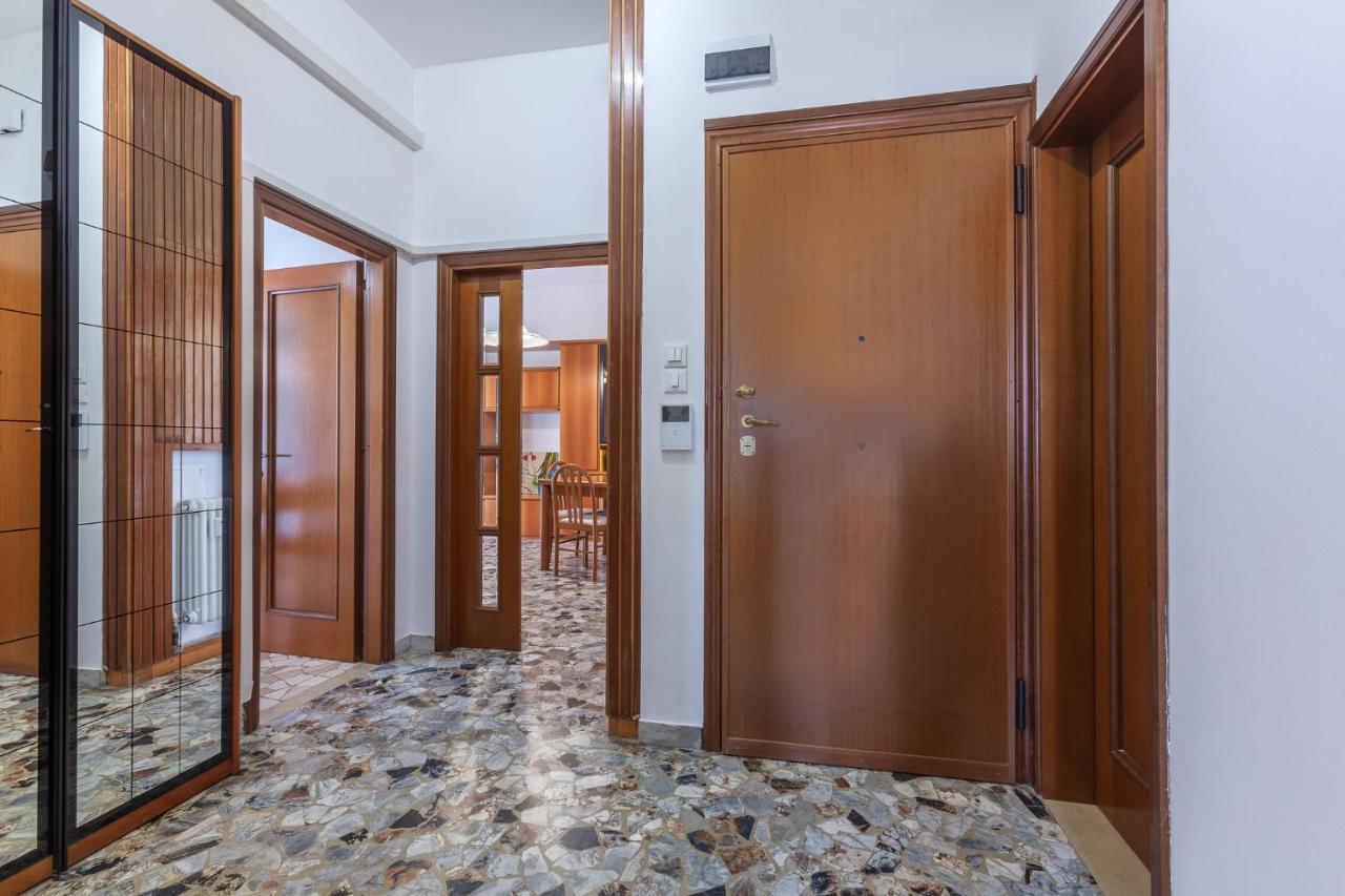 A 500 Mt Dalla Certosa Apartment Bologna Luaran gambar