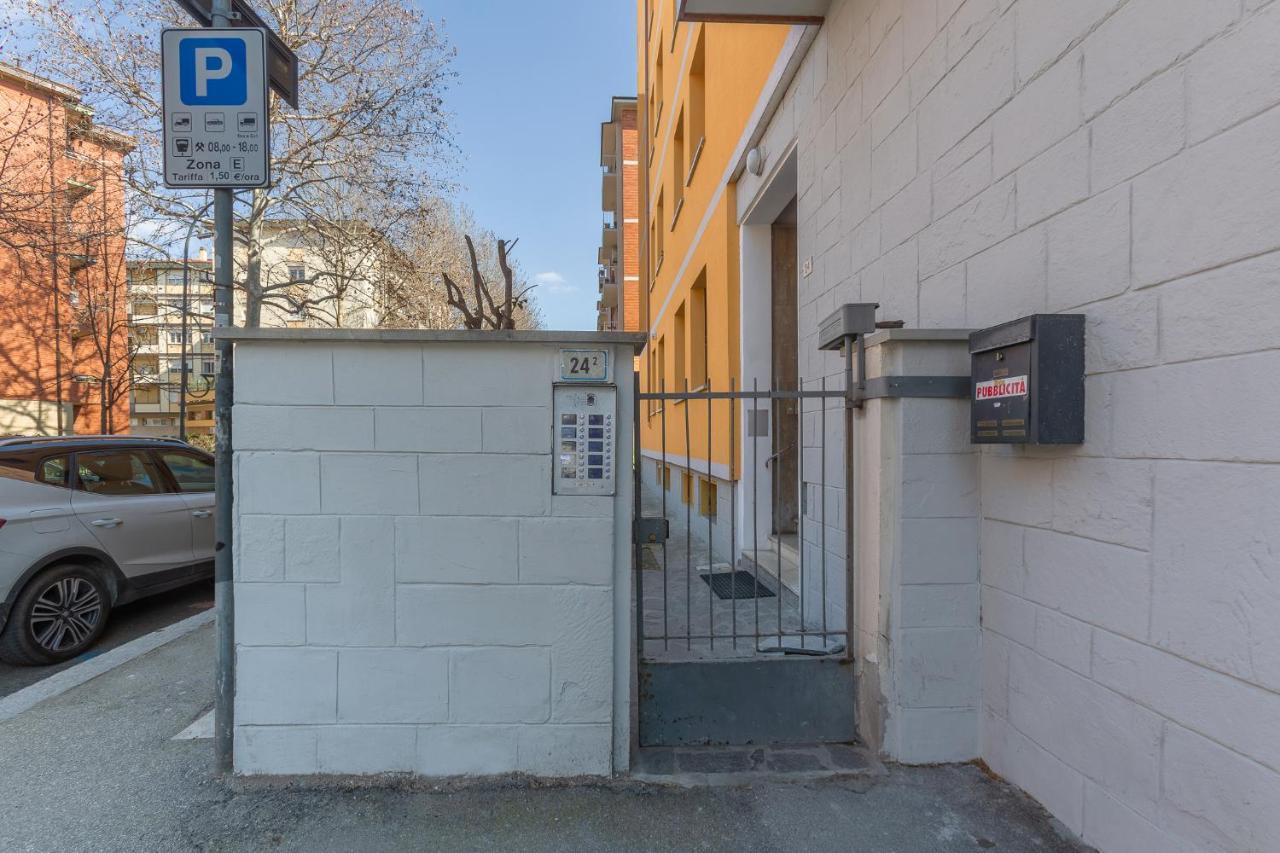 A 500 Mt Dalla Certosa Apartment Bologna Luaran gambar